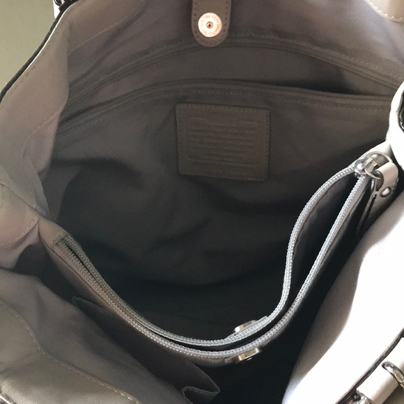 Coach Soho Linen Optic North South Handbag - Picture 2 of 5